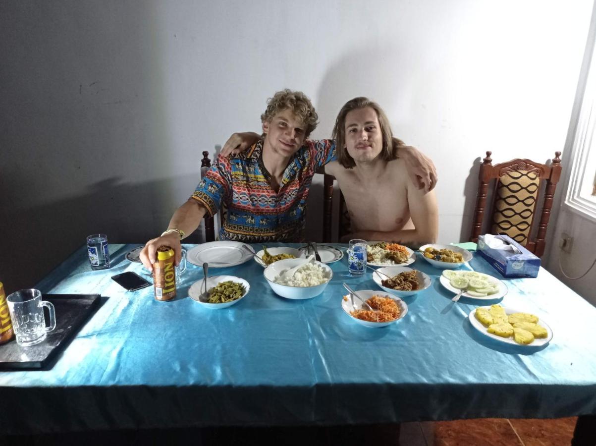 Sudu Neluma Home Stay Polonnaruwa Ngoại thất bức ảnh