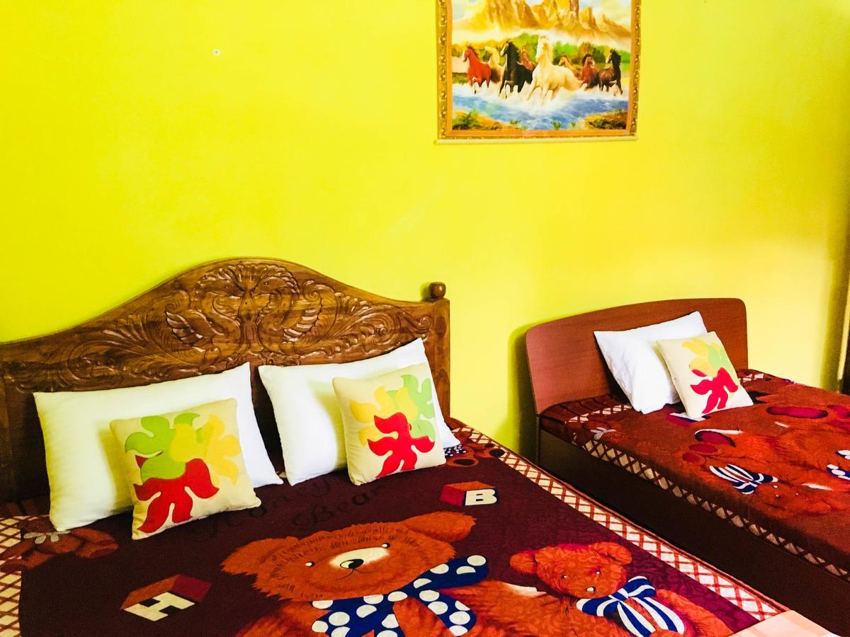 Sudu Neluma Home Stay Polonnaruwa Ngoại thất bức ảnh